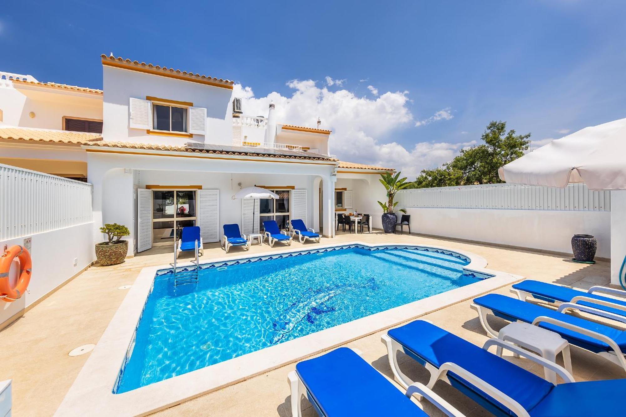 Hébergement de vacances Chiquito - Private Pool&parking - Bbq&ac&wi-fi Albufeira
